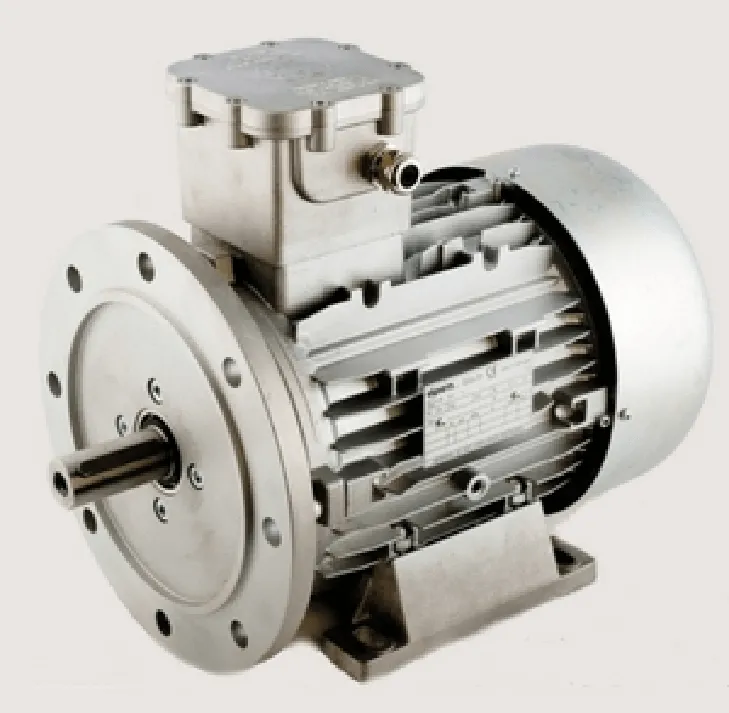 Moteur électrique industriel en métal gris.